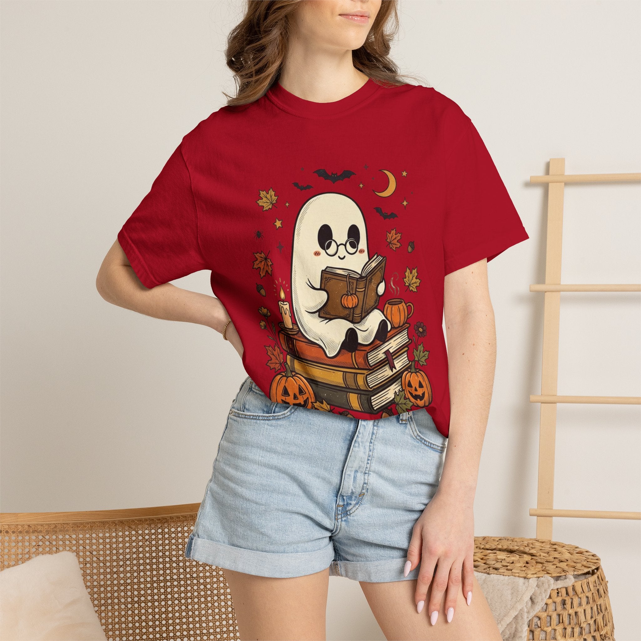 Ghost Reading Halloween T-Shirt – Cute Spooky Pumpkin & Books Tee
